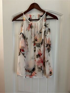 White House Black Market White Floral Sleeveless Chiffon Blouse, XXS